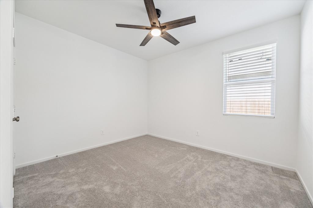 942 Garden Path Drive, Willis, Texas image 14