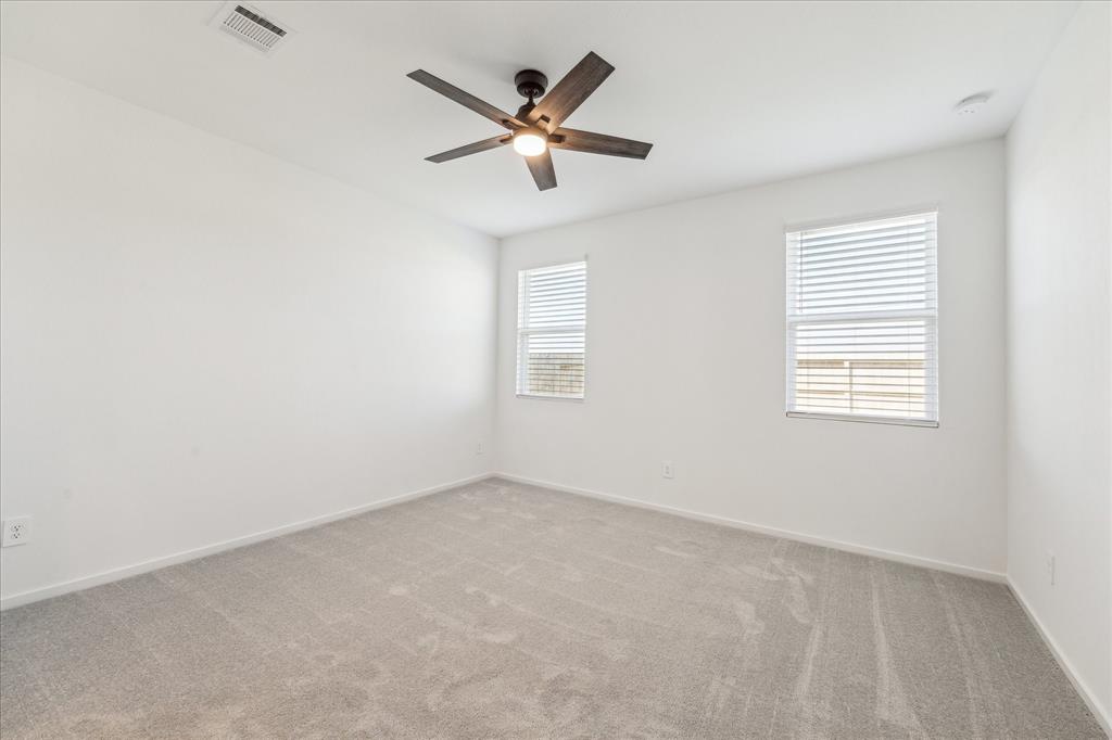 942 Garden Path Drive, Willis, Texas image 8