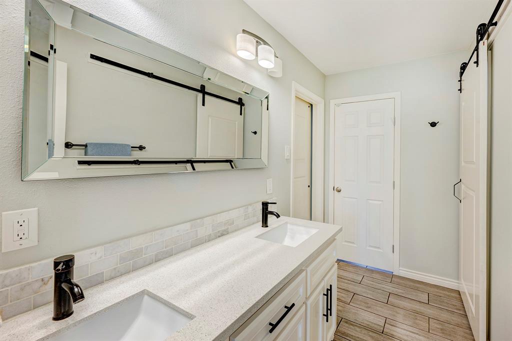 2227 Hialeah Drive, Houston, Texas image 18
