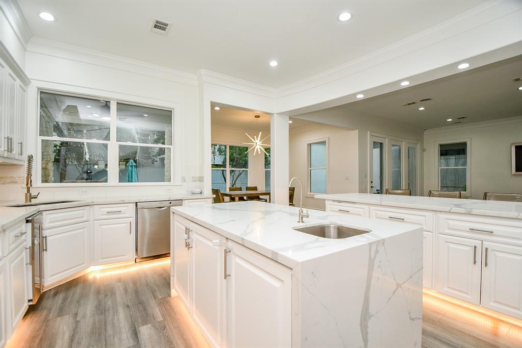 5513 Val Verde Street, Houston, Texas image 16