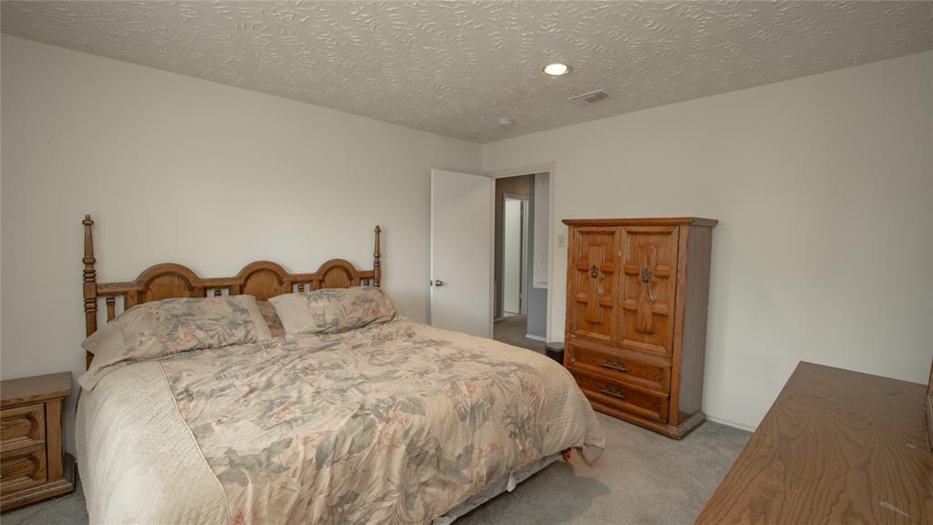 1226 Brook Grove Drive, Katy, Texas image 28