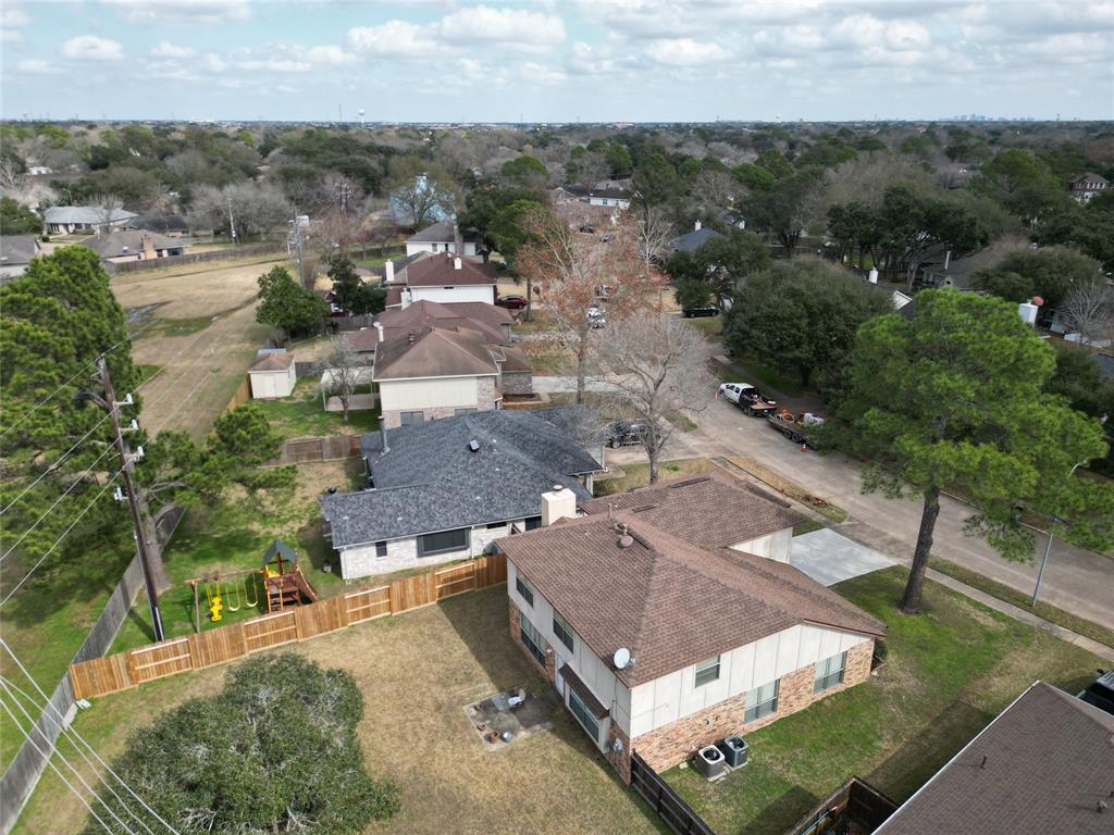 1226 Brook Grove Drive, Katy, Texas image 35