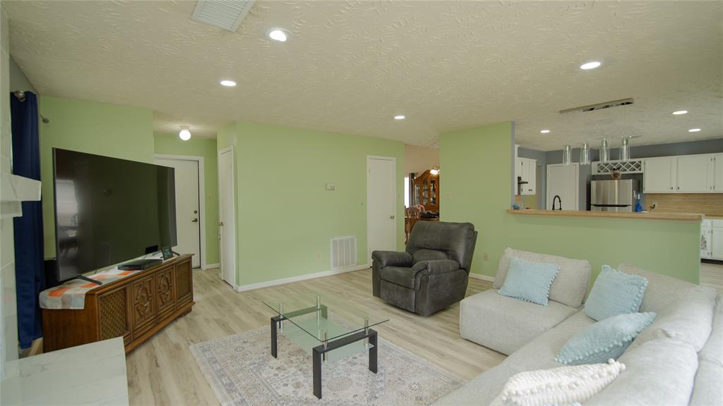 1226 Brook Grove Drive, Katy, Texas image 16