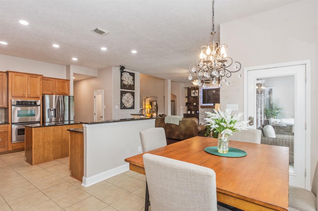 1886 Pampas Trail Dr Drive, Friendswood, Texas image 20