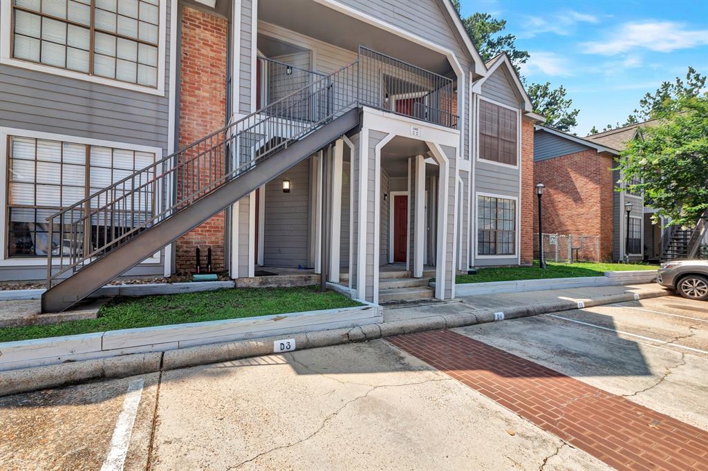 2402 Sycamore Avenue #D3, Huntsville, Texas image 2