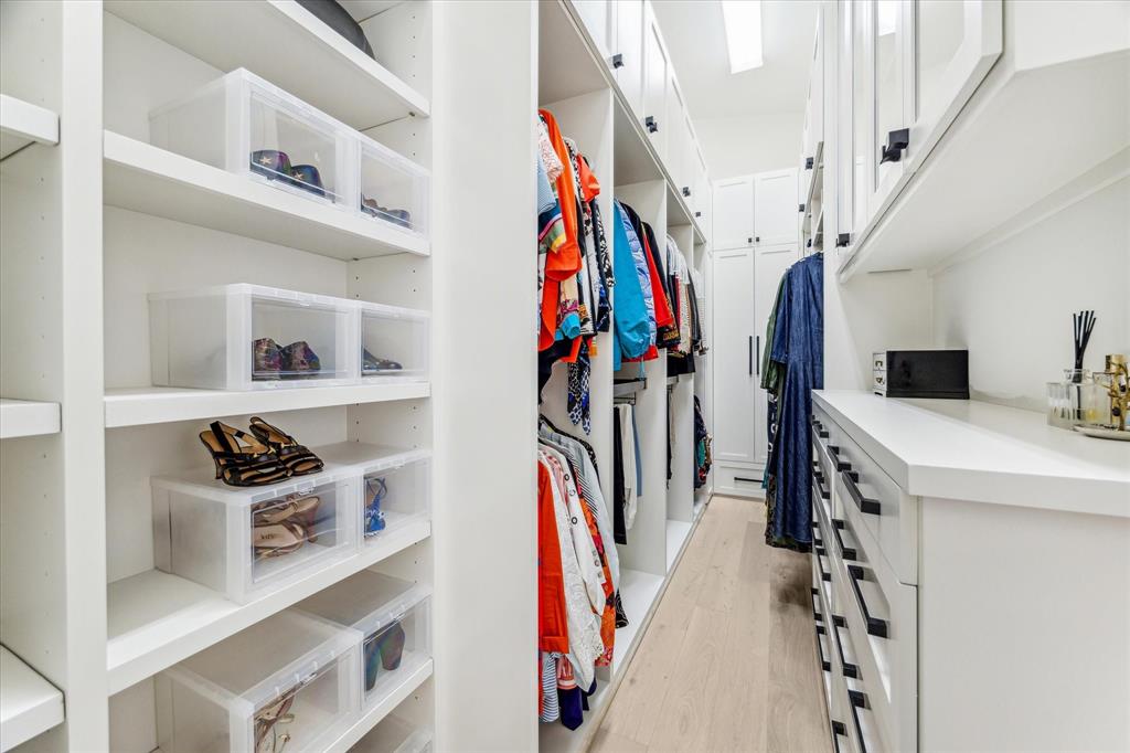 3388 Sage Road #2001, Houston, Texas image 20
