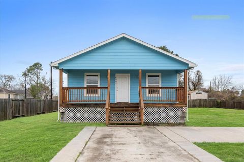 A home in Hitchcock