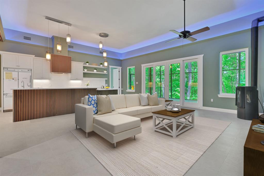 777 S Cape Royale Drive, Coldspring, Texas image 8