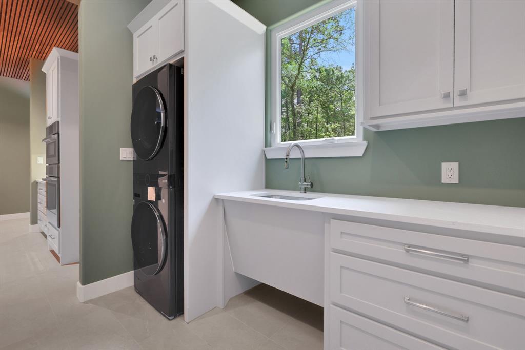 777 S Cape Royale Drive, Coldspring, Texas image 20