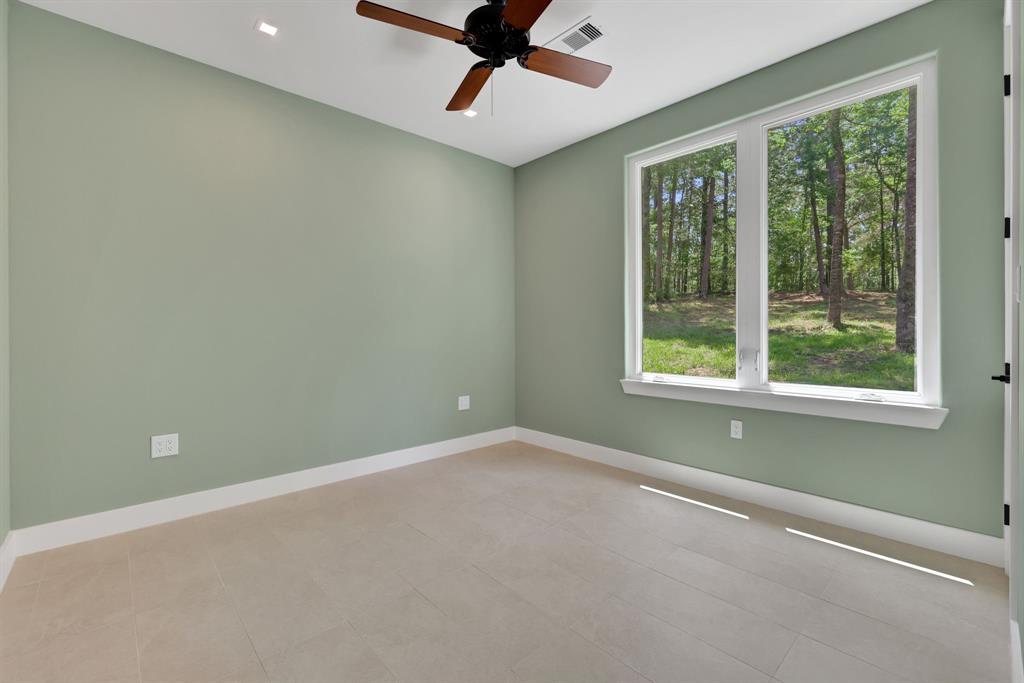777 S Cape Royale Drive, Coldspring, Texas image 28