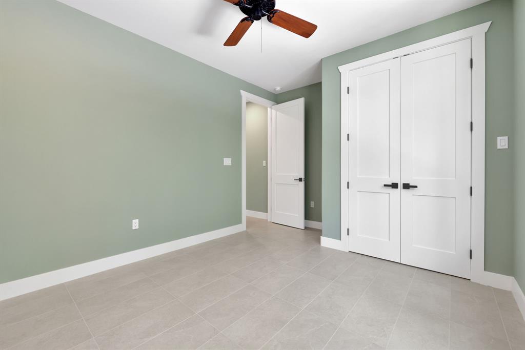 777 S Cape Royale Drive, Coldspring, Texas image 31