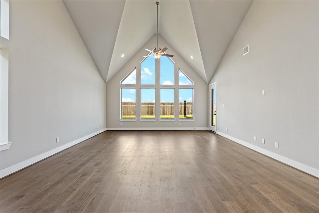 24915 Groundsel Cottage Lane
