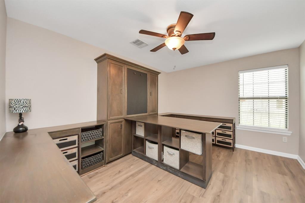 9731 Hadden Road, Baytown, Texas image 32