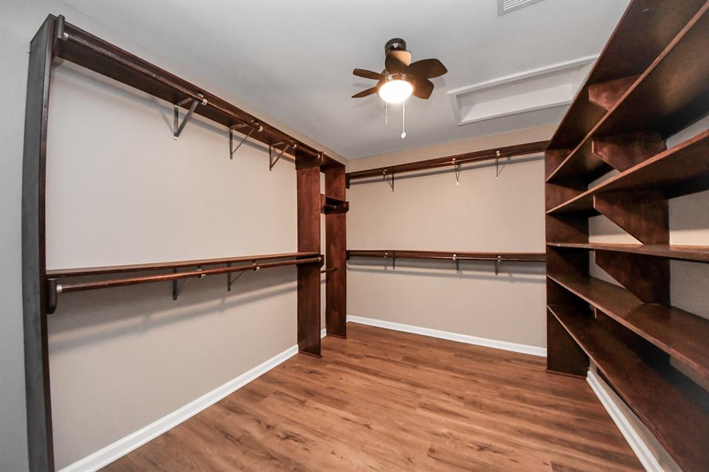 9731 Hadden Road, Baytown, Texas image 28