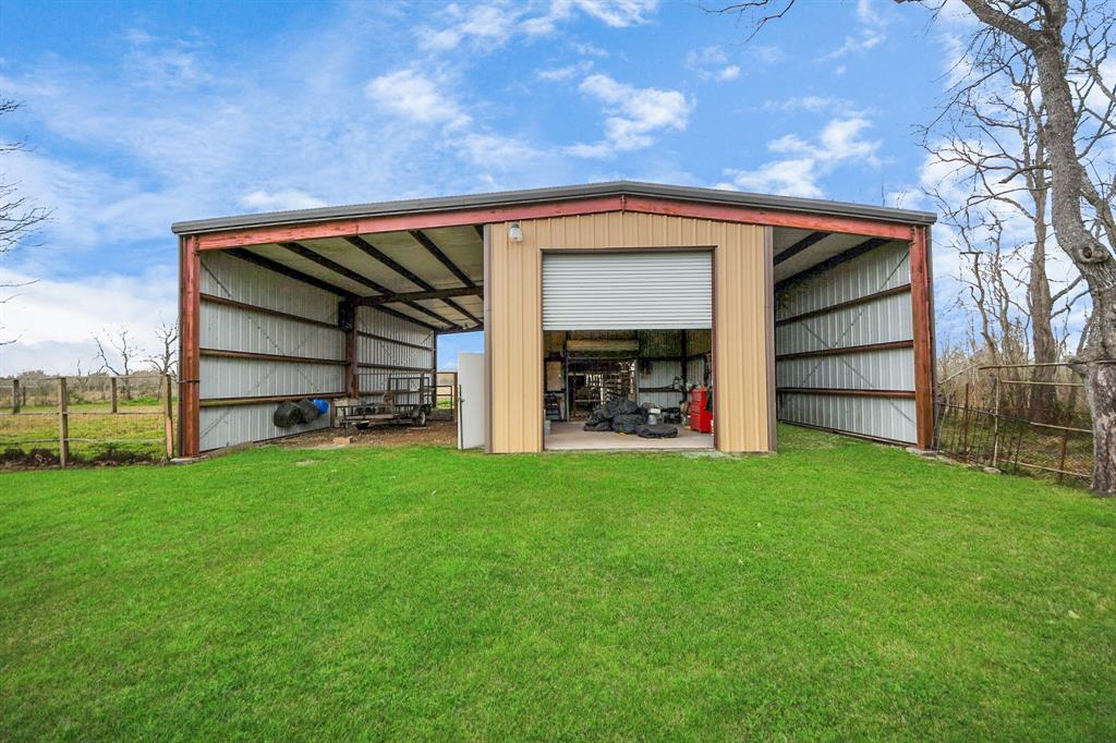 9731 Hadden Road, Baytown, Texas image 9