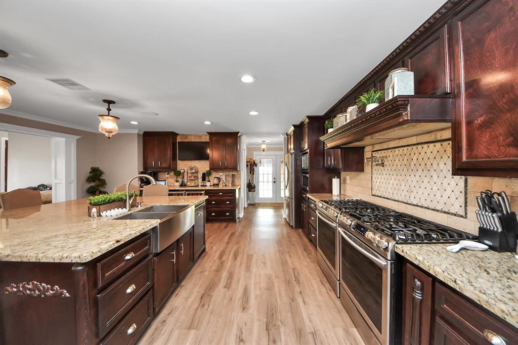 9731 Hadden Road, Baytown, Texas image 18