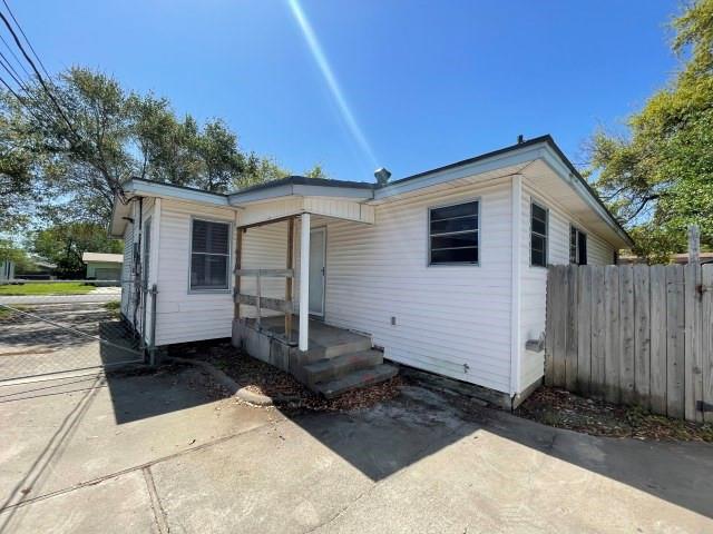 909 Zarsky Drive, Corpus Christi, Texas image 11