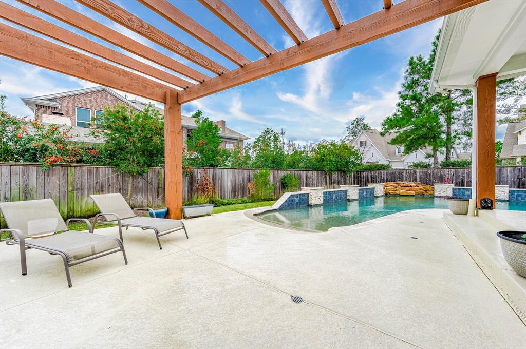 66 N Thatcher Bend Circle