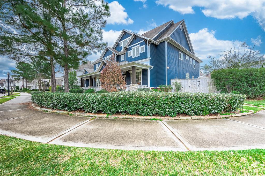 66 N Thatcher Bend Circle