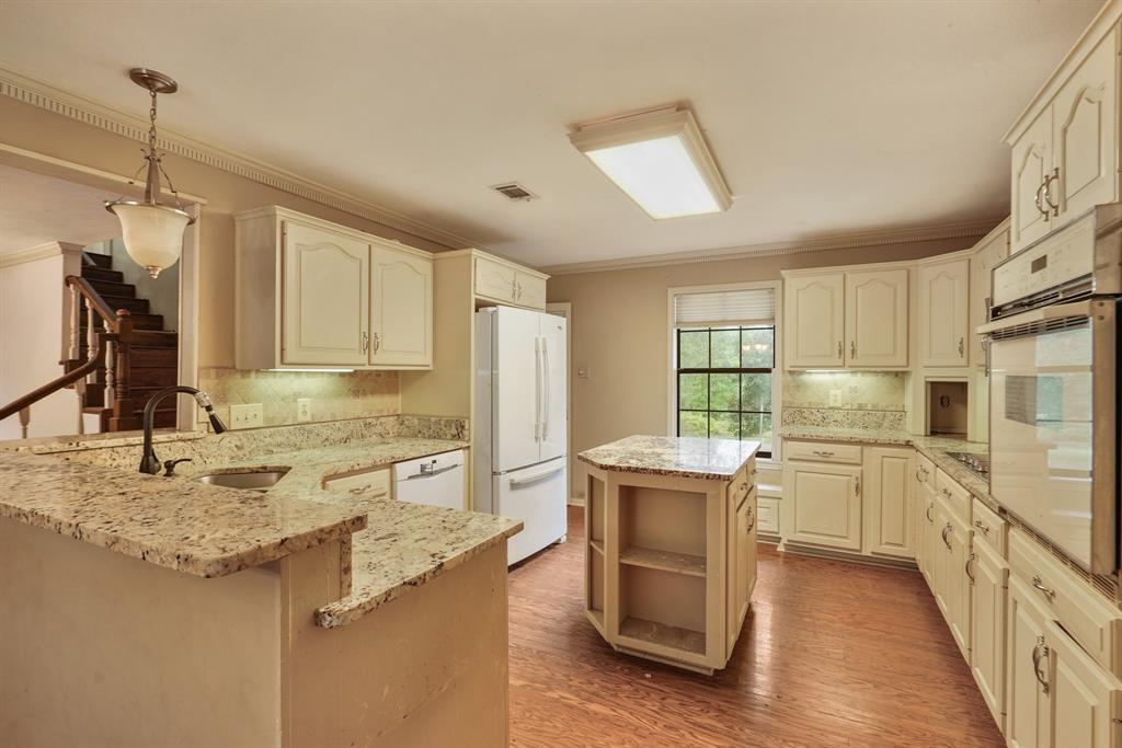 212 Ponderosa Street, Livingston, Texas image 15