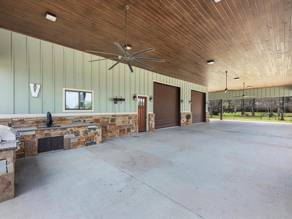 1313 Foley Road, Crosby, Texas image 11