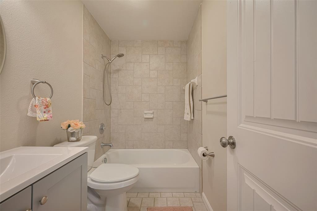 34 Lyrebird Drive, The Woodlands, Texas image 35