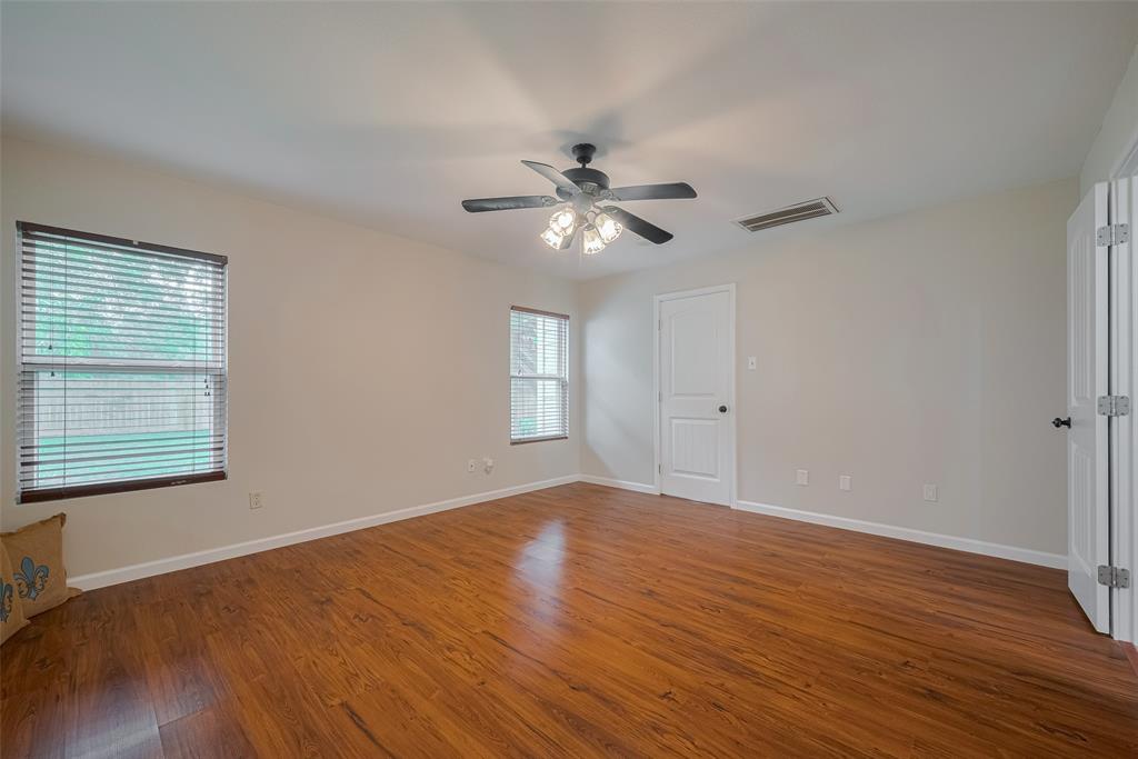 34 Lyrebird Drive, The Woodlands, Texas image 27