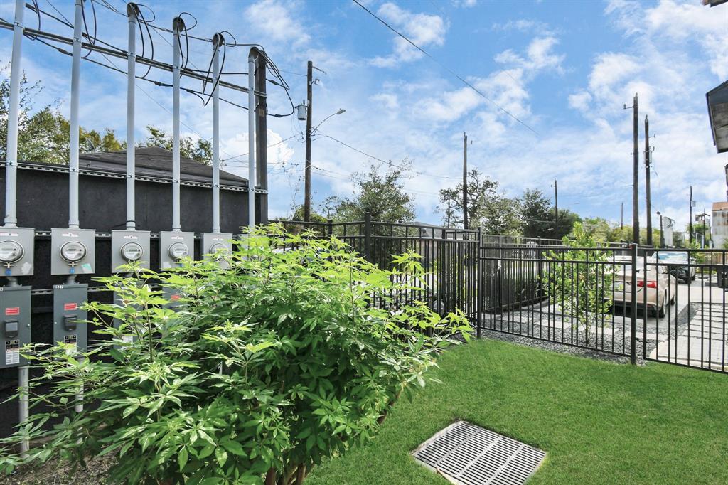 829 N Emile Street, Houston, Texas image 36