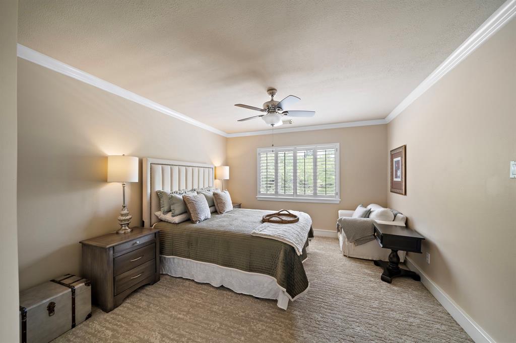 15219 Hilltop View Drive, Cypress, Texas image 22