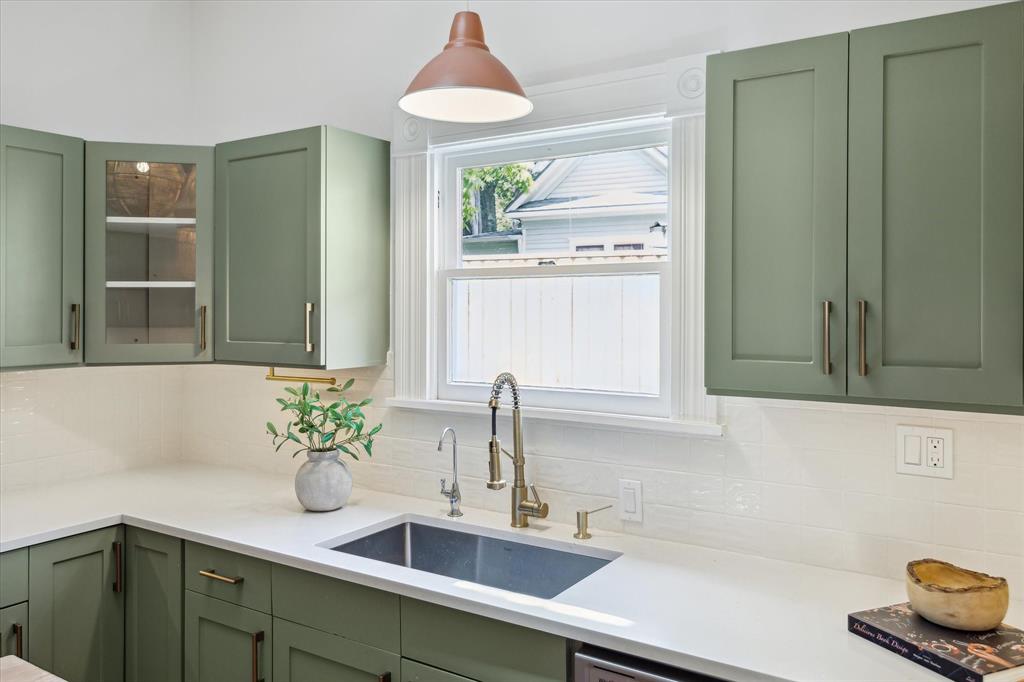 406 Archer Street, Houston, Texas image 11