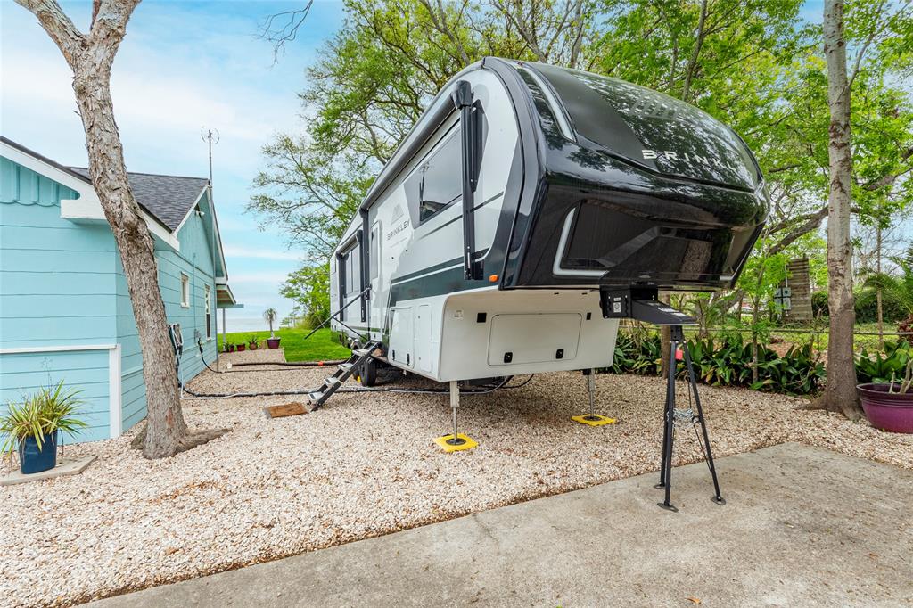 4111 Bayshore Drive, Bacliff, Texas image 20