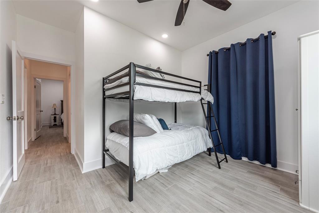 4111 Bayshore Drive, Bacliff, Texas image 38