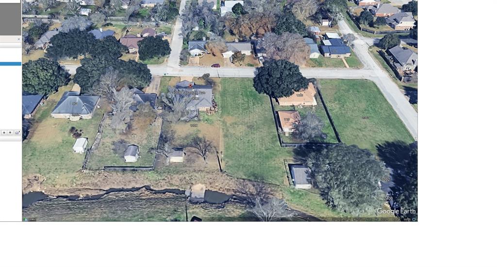 1008 Lawndale Avenue, Brenham, Texas image 1