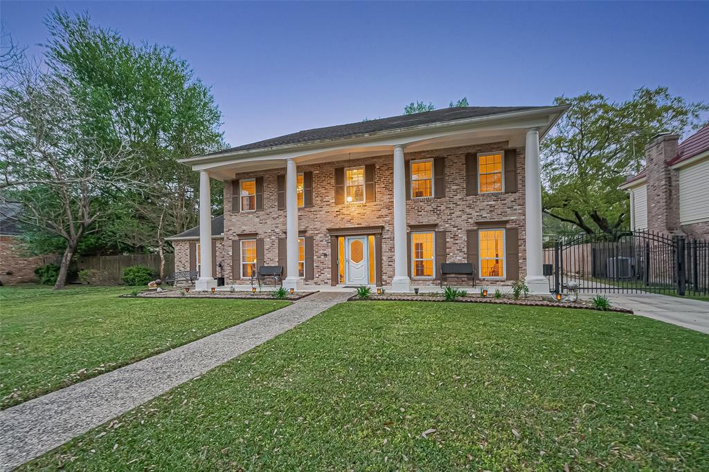 5511 Foresthaven Drive