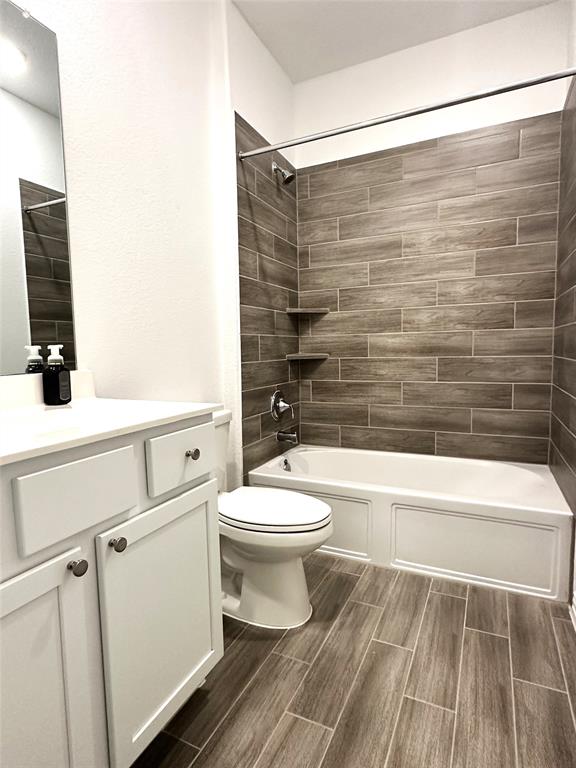 14211 Walworth Creek Court, Rosharon, Texas image 19