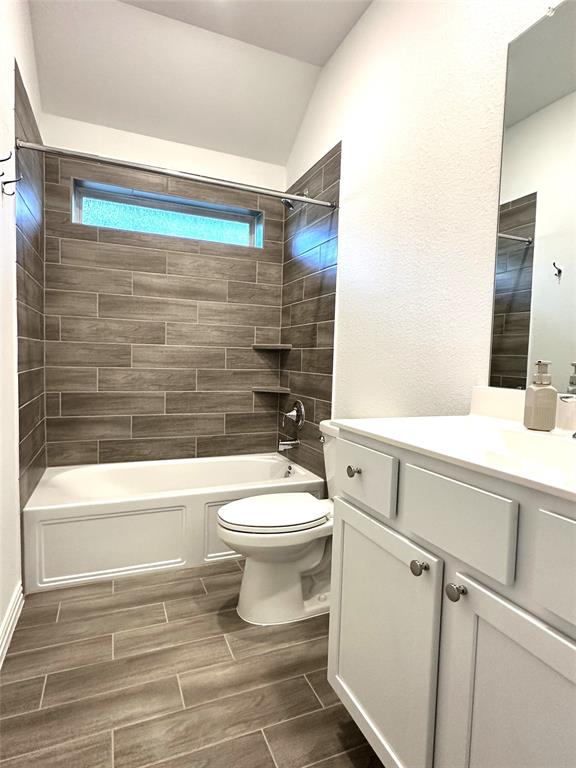 14211 Walworth Creek Court, Rosharon, Texas image 18