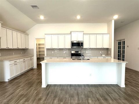 A home in Rosharon