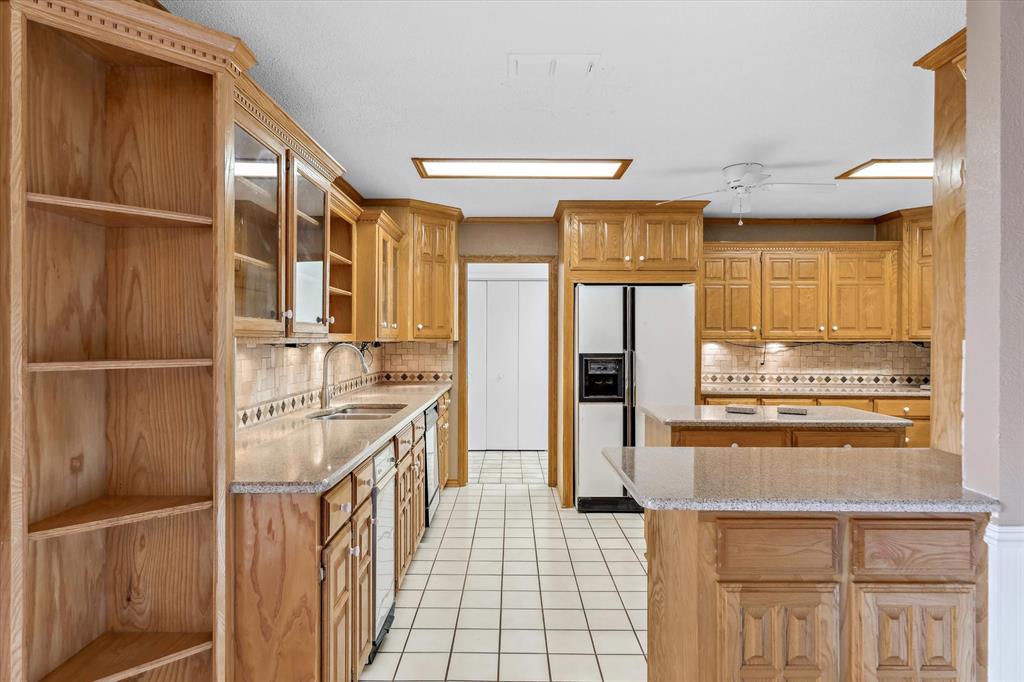 302 Erwin Street, Edgewood, Texas image 13