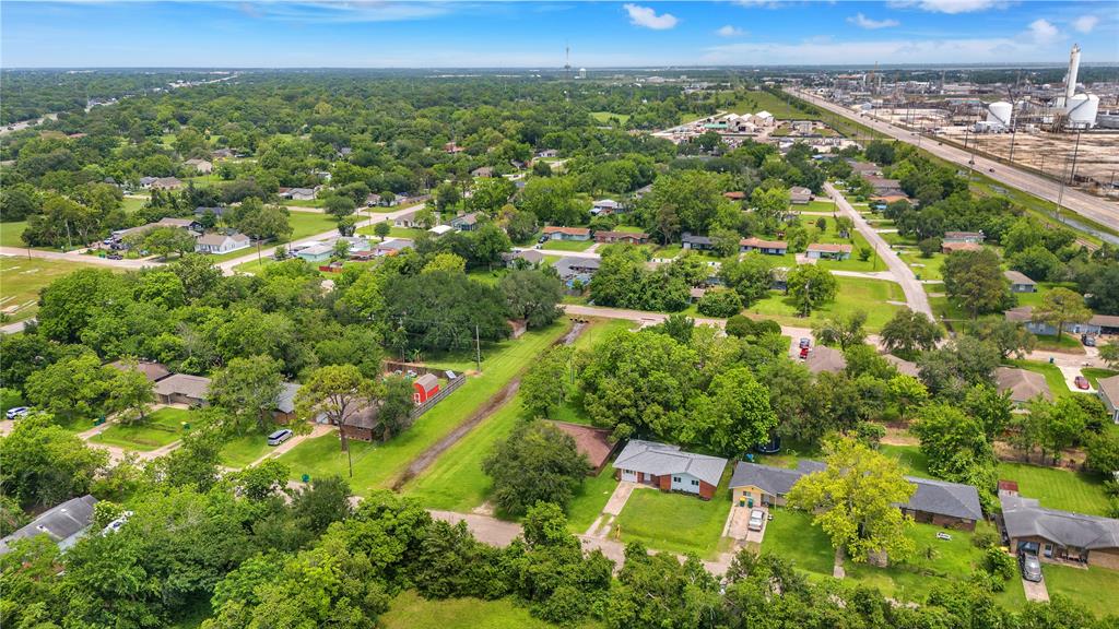 110 Prune Street, La Marque, Texas image 7