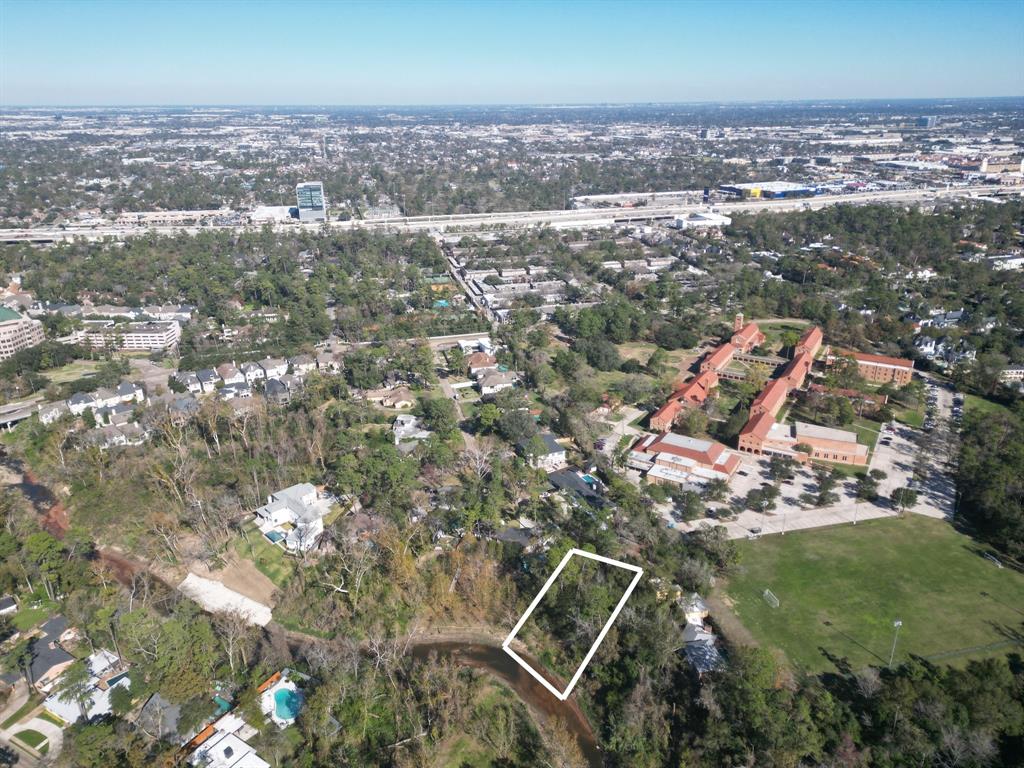 307 Timber Terrace Road, Houston, Texas image 4