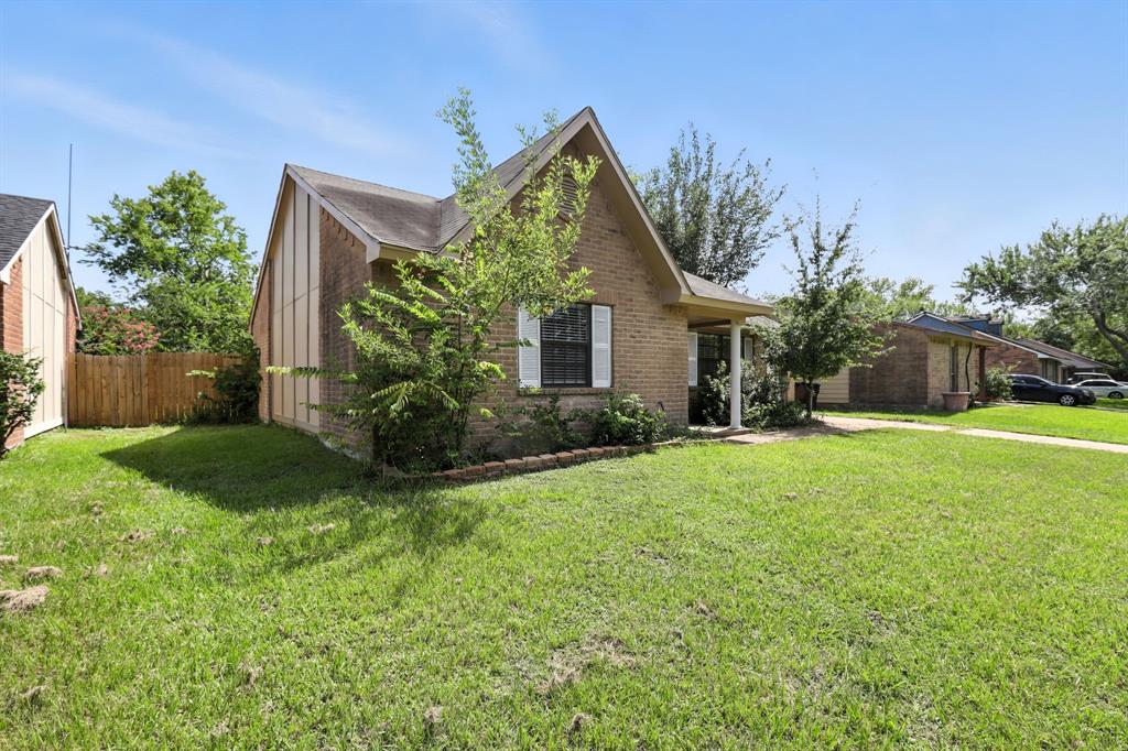 24039 Rockin Seven Drive