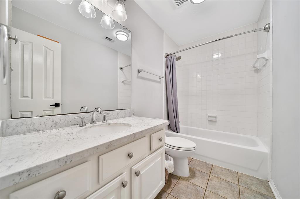 119 Frosted Pond Place, The Woodlands, Texas image 36