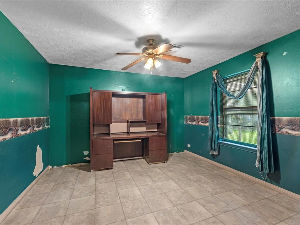 106 Hillside Drive, Liberty, Texas image 10