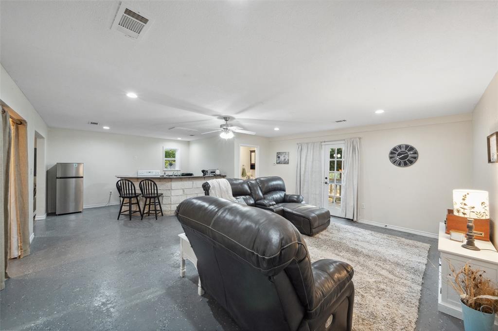 740 Bridget Avenue, Buffalo, Texas image 33