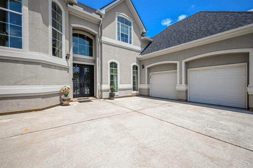 57 Cloverdale Court
