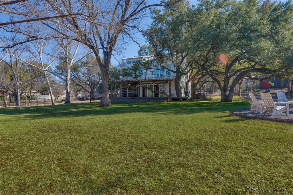 351 Elm Lodge Drive, Kingsland, Texas image 16