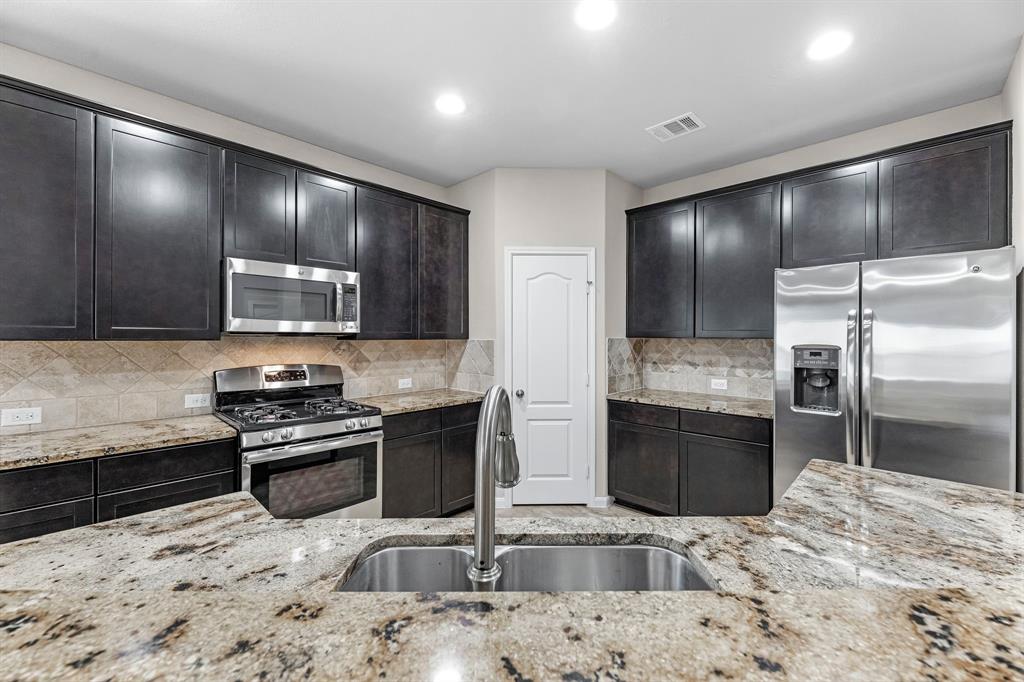 9974 Stone Creek Lane, Brookshire, Texas image 14