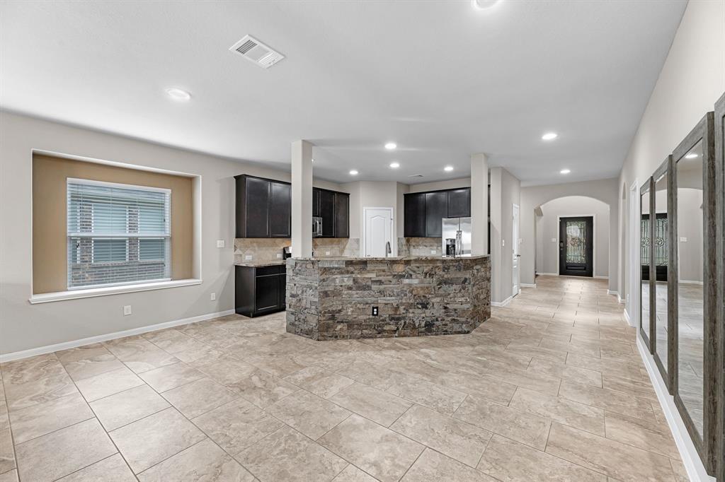 9974 Stone Creek Lane, Brookshire, Texas image 6