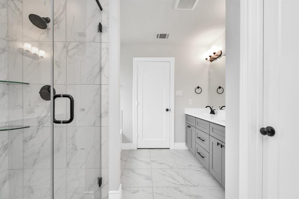10280 Cabo Del Sol Drive, Cleveland, Texas image 37