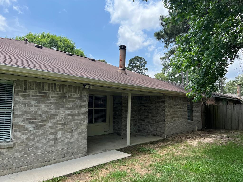 2115 Pincher Creek Drive, Spring, Texas image 15